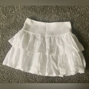 American Eagle White Tiered Skirt